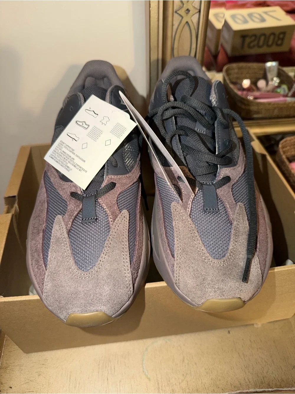 Yeezy Boost 700 Mauve Sneaker